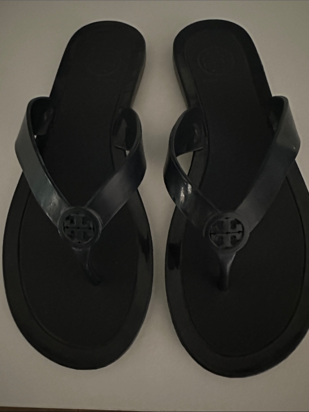 Tory Burch Navy / Black Logo Jelly Thong Sandals - Picture 2 of 5